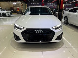 奥迪A4L 40TFSI 