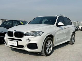 宝马X5 35i 