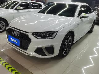 奥迪A4L 40TFSI 