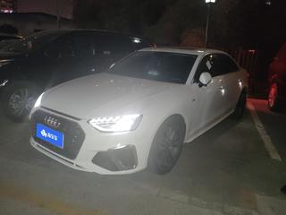 奥迪A4L 40TFSI 