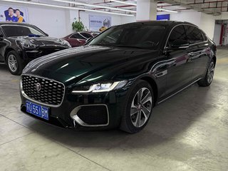 捷豹XFL P200 2.0T 自动 精英豪华版 