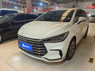 比亚迪宋MAX 1.5T 自动 升级版豪华型 