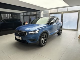 沃尔沃XC40 2.0T 