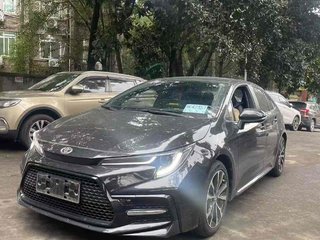 丰田雷凌 1.2T 自动 185T运动版 