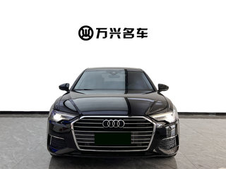 奥迪A6L 40TFSI 2.0T 自动 豪华致雅型 