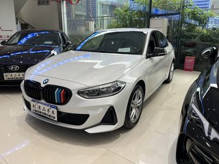 宝马1系 1.5T 