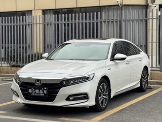 雅阁 2.0L 锐领版 