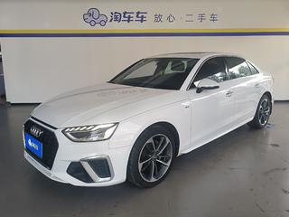 奥迪A4L 40TFSI 2.0T 自动 时尚动感型 