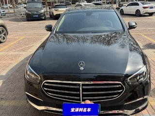 奔驰E级 E300L 豪华型 