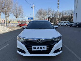 凌派 1.0T 豪华版 