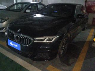 宝马5系 525Li 2.0T 自动 改款M运动套装 