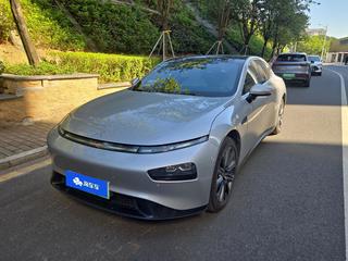 小鹏P7 自动 586N 