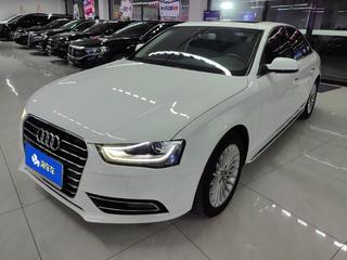 奥迪A4L 35TFSI 