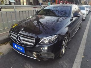 奔驰E级 E300L 运动豪华型 