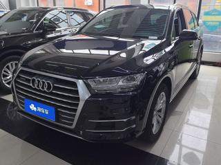 奥迪Q7 2.0T 舒适型 