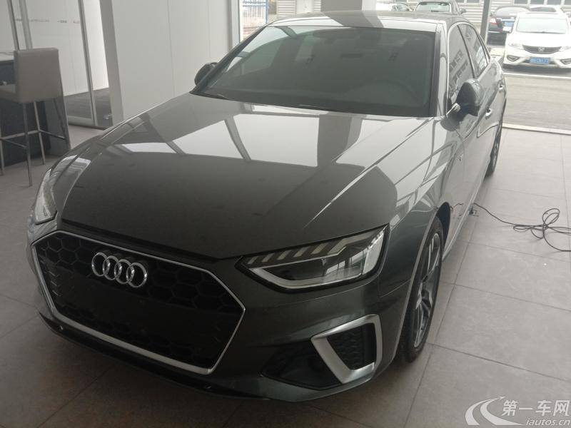 奥迪A4L 2020款 2.0T 自动 豪华动感型 (国Ⅵ) 