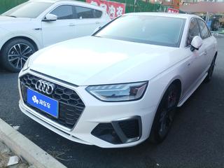 奥迪A4L 40TFSI 2.0T 自动 时尚动感型 