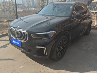 宝马X5 xDrive30Li 2.0T 自动 改款尊享型M运动套装 