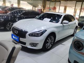 英菲尼迪Q70L 