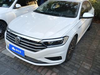 大众速腾 1.2T 自动 200TSI时尚智联版 