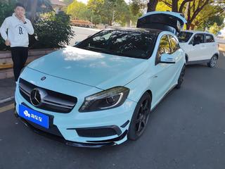 奔驰AMG-A级 A45 2.0T 自动 