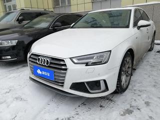 奥迪A4L 40TFSI 2.0T 自动 时尚型 