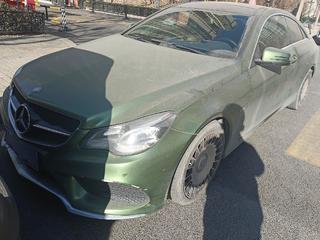 奔驰E级Coupe E200 2.0T 自动 灵动版轿跑 