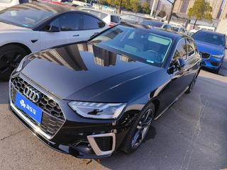 奥迪A4L 40TFSI 2.0T 自动 豪华动感型 