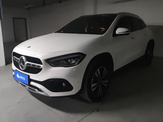 奔驰GLA 220 2.0T 自动 