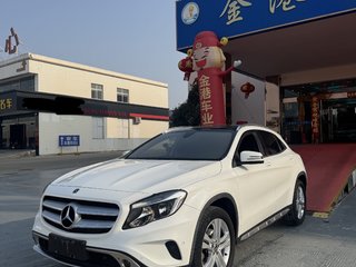 奔驰GLA 1.6T 