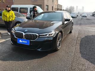 宝马5系 530Li 2.0T 自动 xDrive M运动套装 