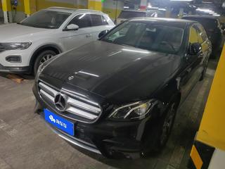 奔驰E级 E300L 豪华型 