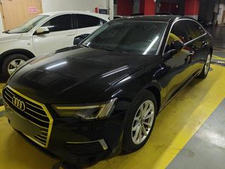 奥迪A6L 40TFSI 