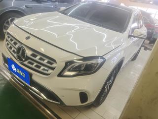 奔驰GLA 1.6T 