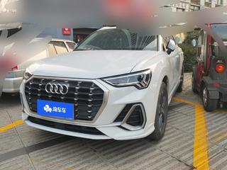 奥迪Q3 35TFSI 1.4T 自动 时尚动感型 