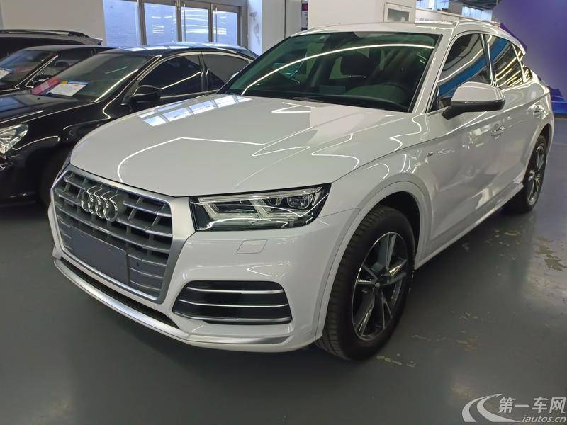 奥迪Q5L 40TFSI 2020款 2.0T 自动 荣享时尚型 (国Ⅵ) 
