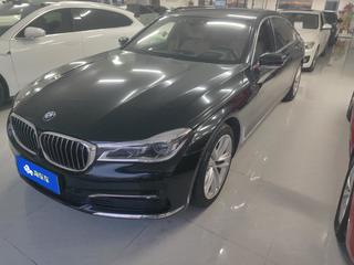 宝马7系 750Li 4.4T 自动 五座版 