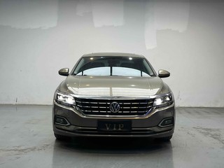 大众帕萨特 2.0T 自动 330TSI豪华版 