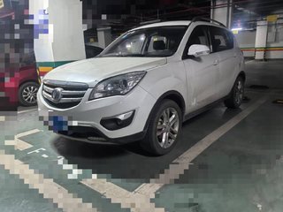 长安CS35 1.6L 豪华型 