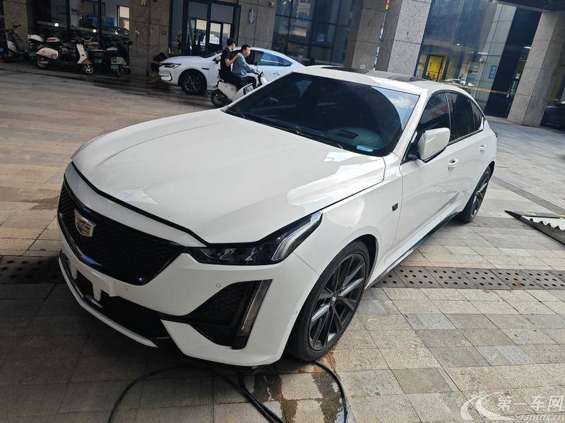 凯迪拉克CT5 2021款 2.0T 自动 28T铂金运动型 (国Ⅵ) 
