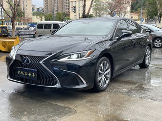 雷克萨斯ES 300h 