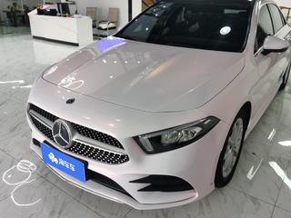 奔驰A级 1.3T 