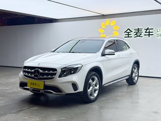 奔驰GLA 200 1.6T 自动 动感型 