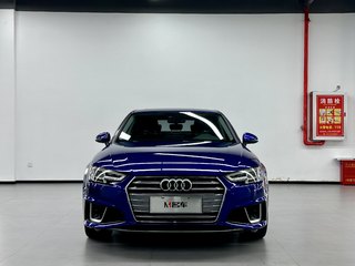 奥迪A4L 40TFSI 2.0T 自动 时尚型 