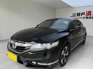 思铂睿 2.4L 豪华版 