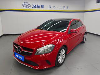 奔驰A级 A180 1.6T 自动 