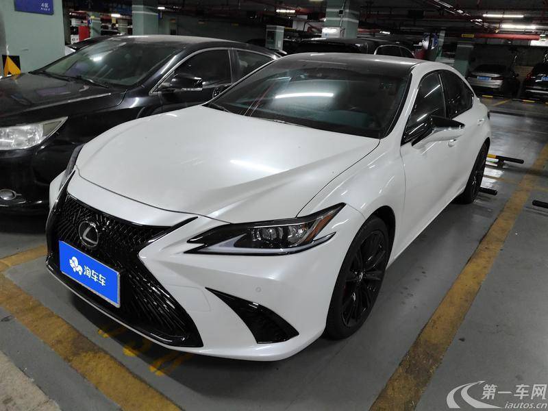 雷克萨斯ES 300h [进口] 2022款 2.5L 自动 卓越版 