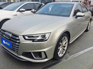 奥迪A4L 40TFSI 2.0T 自动 时尚型 