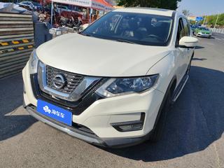 奇骏 2.0L 智联舒适版 