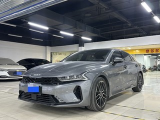 起亚K5 2.0T 自动 380T-GT-Line旗舰版 